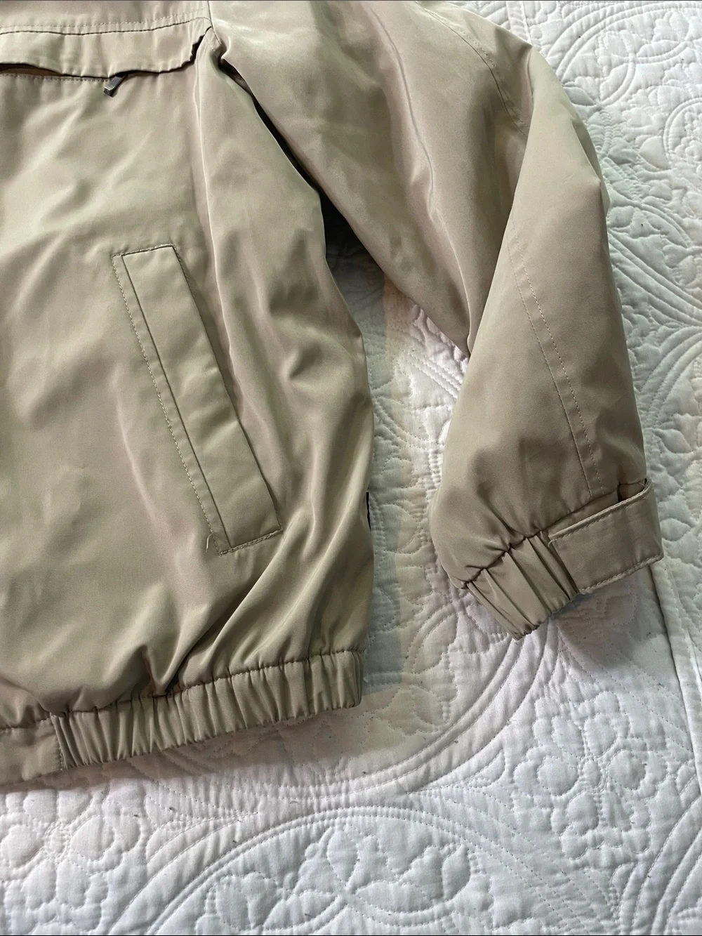 Dockers Tan Windbreaker Jacket with Black Collar